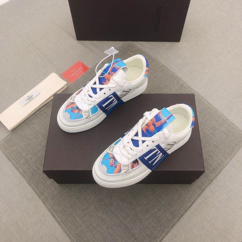 Valentino Sneakers